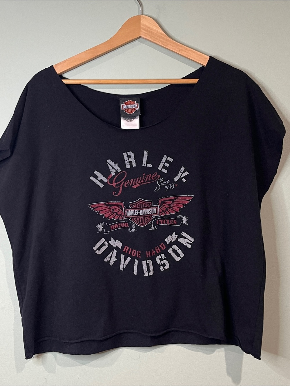 Harley-Davidson Black Tee with Red and Gray Winged Logo